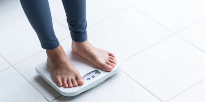 Sụt cân không rõ nguyên nhân là một trong những dấu hiệu u gan ác tính có thể gặp