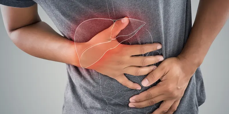 Gan nhiễm mỡ gây triệu chứng rất khó chịu