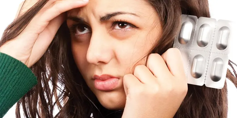 Đau dầu là tác dụng phụ khi dùng thuốc Hepbest