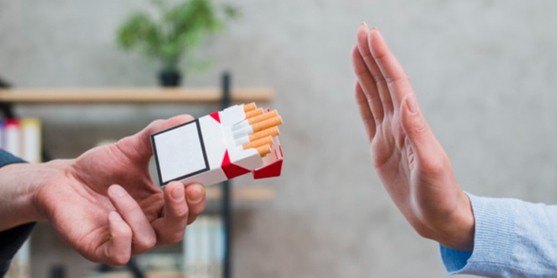 Bệnh nhân gan nhiễm mỡ nên từ bỏ thuốc lá