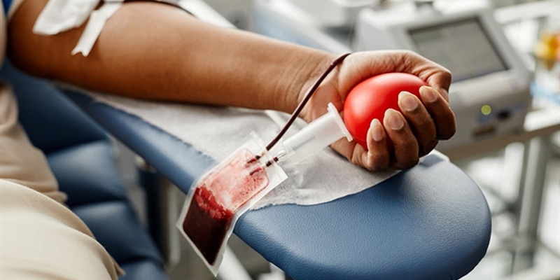 Gan nhiễm mỡ có hiến máu được không?