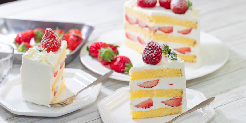 Người bệnh gan nhiễm mỡ cần kiêng ăn bánh ngọt vì chúng chứa nhiều đường