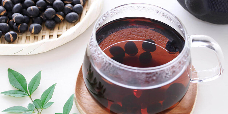 Tham khảo ý kiến bác sĩ trước khi dùng nước đậu đen là điều cần thiết