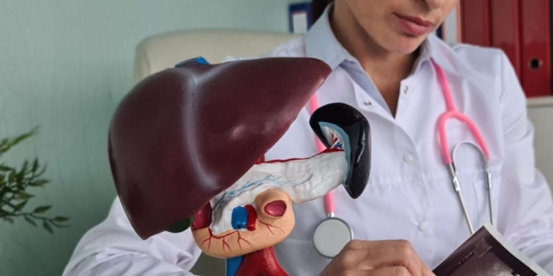 Bác sĩ cần phải đánh giá lâm sàng kết hợp với xét nghiệm và chẩn đoán hình ảnh để xác định chính xác hội chứng Budd-Chiari