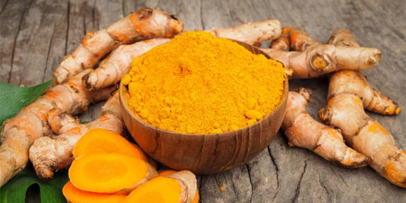 Nghệ tươi là một trong những vị thuốc tự nhiên nổi tiếng với khả năng chống viêm, giải độc và phục hồi chức năng gan.