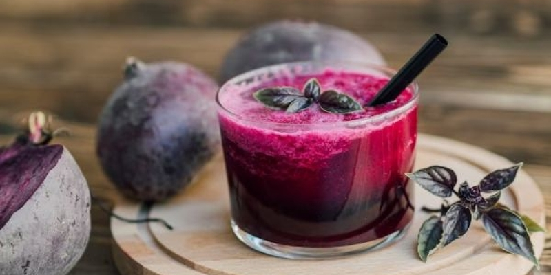 Công thức làm nước ép củ dền thải độc gan vô cùng đơn giản