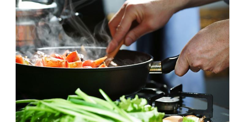 Thực phẩm nấu chín giúp phòng ngừa viêm gan E