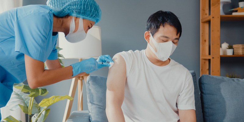 Tiêm phòng vaccine để ngừa bệnh xơ gan