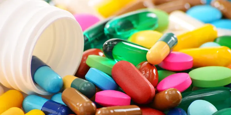 Tuân thủ theo chỉ định của bác sĩ khi dùng thuốc điều trị viêm gan C