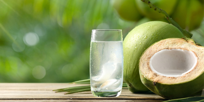 Nước dừa chứa nhiều dinh dưỡng tốt