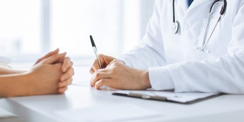 Bệnh nhân nên liên hệ với bác sĩ để theo dõi tình trạng bệnh.