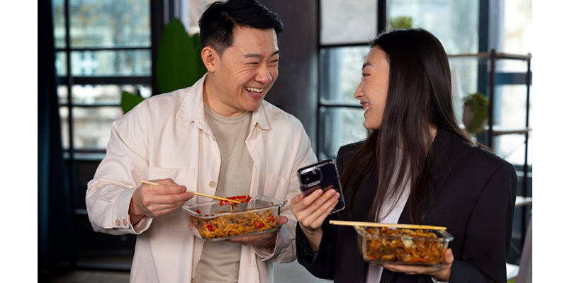 Nhiều người thắc mắc viêm gan C có lây qua đường ăn uống không?