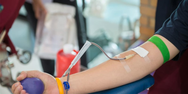 Tùy vào trường hợp mà người bệnh xét nghiệm viêm gan B có cần nhịn ăn không