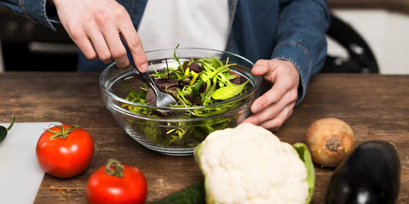 Người bệnh xơ gan F2 nên bổ sung nhiều rau củ, trái cây tươi