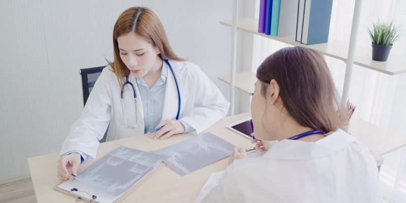 Trong quá trình điều trị, bệnh nhân cần có sự tham vấn từ bác sĩ