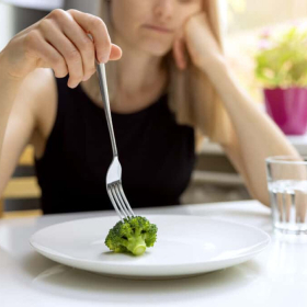 Những biểu hiện sau khi uống thuốc giải độc gan và cách xử lý