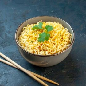 Người bị gan nhiễm mỡ ăn mì tôm được không? Những điều cần biết