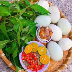 Bị gan nhiễm mỡ có nên ăn trứng vịt lộn không? Lưu ý quan trọng khi ăn