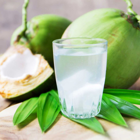 Uống nước dừa có tốt cho gan không? Đối tượng nào không nên uống
